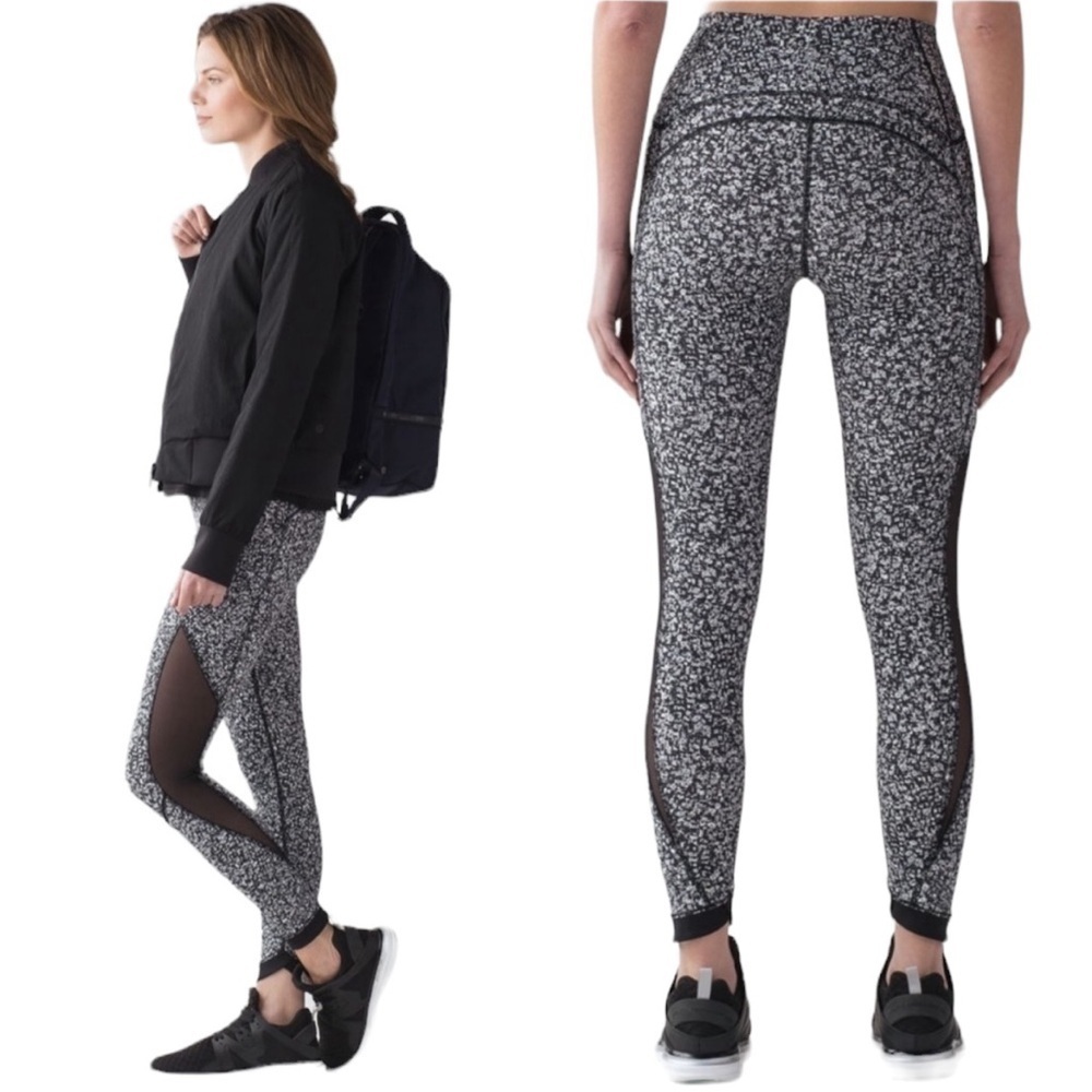 Lululemon Sole Training 7/8 Tight Daisy Dust Alpine White Black / Black Sz 6